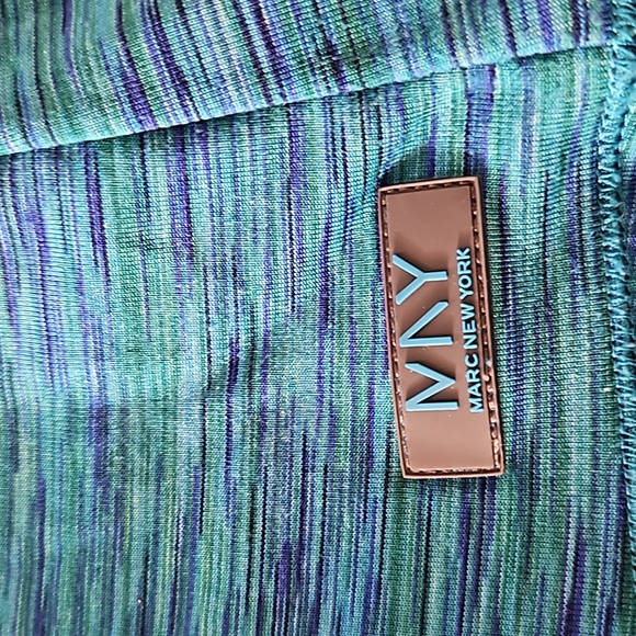 Women andrew marc sweater - Picture 2 of 3